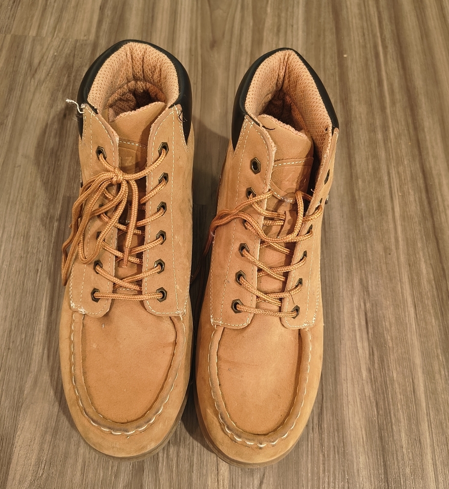 Lugz Tan Boots
